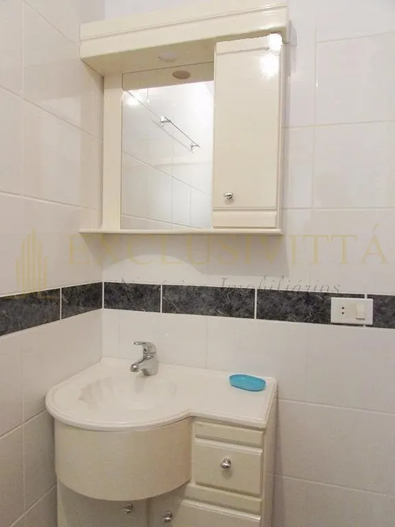 Apartamento 2 quartos para Locação Anual no bairro Centro em Balneário Camboriú