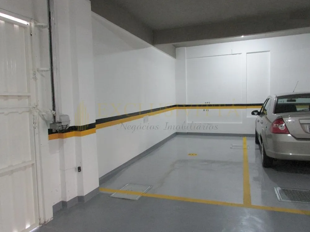 Apartamento 2 quartos para Locação Anual no bairro Centro em Balneário Camboriú