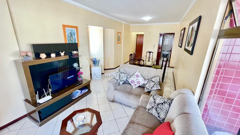 Apartamento mobiliado QUADRA MAR e VISTA MAR 