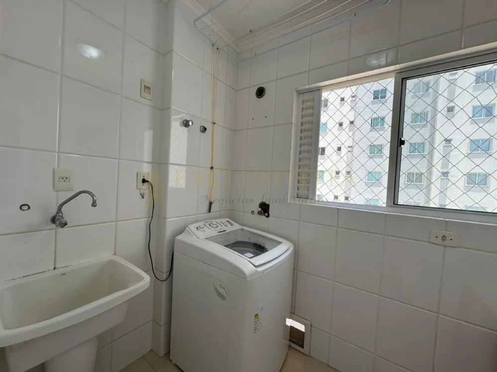 Apartamento 2 quartos para Venda no bairro Centro em Balneário Camboriú