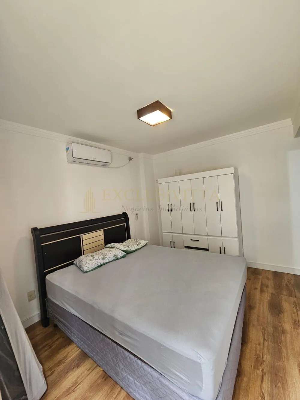 Apartamento espaçoso a apenas 300 metros do mar em Balneário Camboriú!