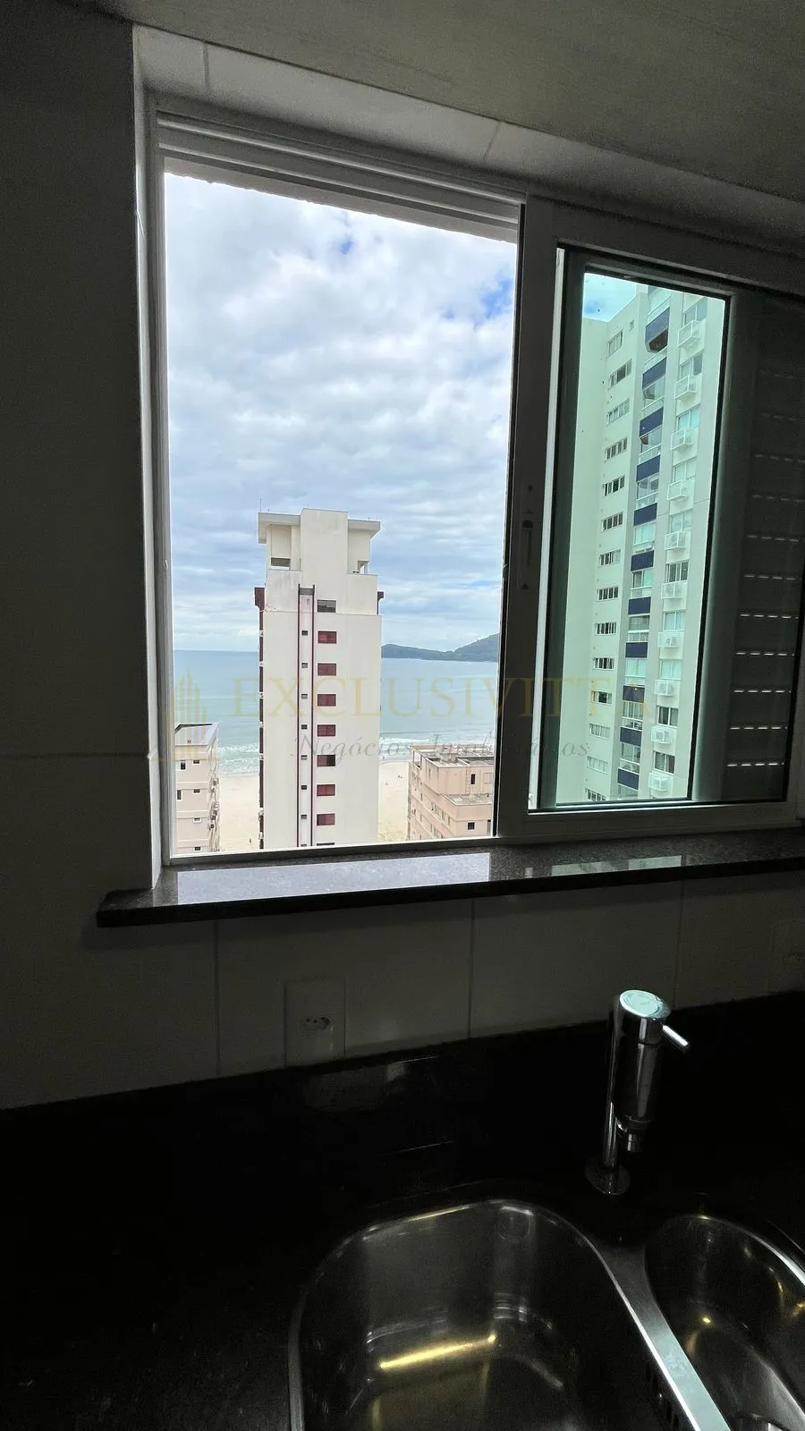 Lindo apartamento com vista mar!
