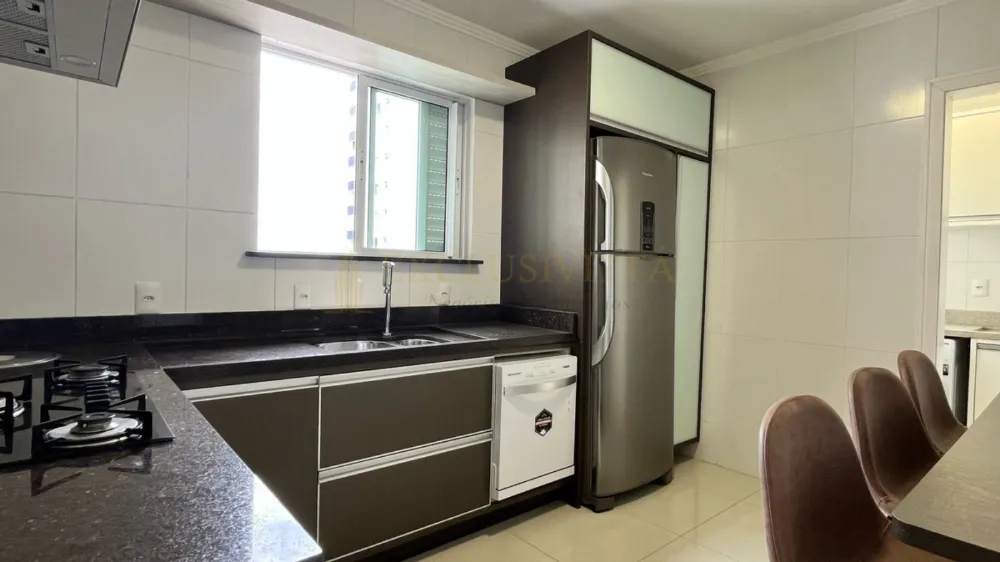 Lindo apartamento com vista mar!