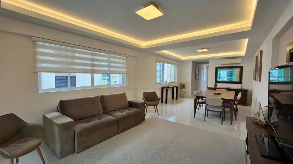 Lindo apartamento com vista mar!