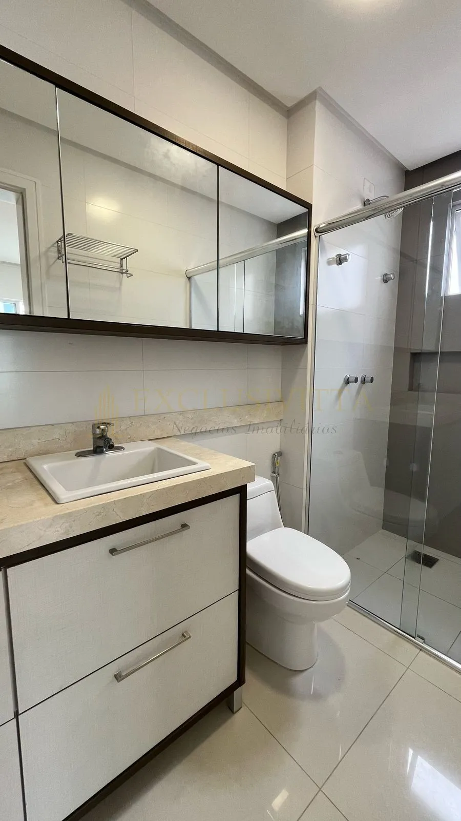Lindo apartamento com vista mar!