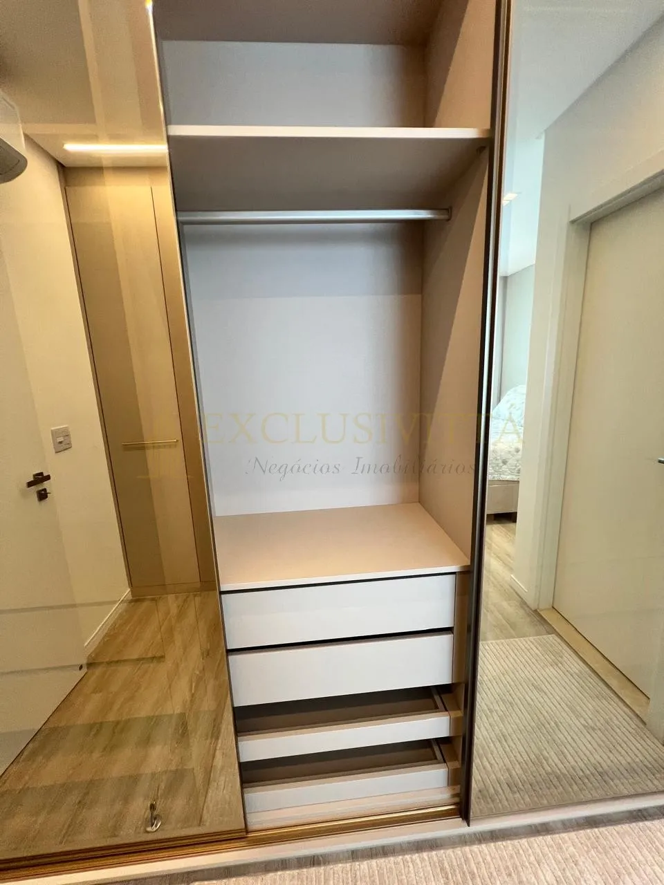 Apartamento para Venda no bairro Centro em Balneário Camboriú