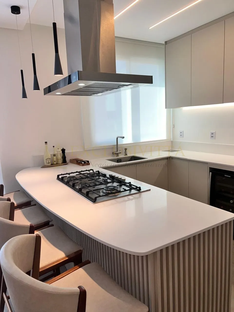 Apartamento para Venda no bairro Centro em Balneário Camboriú