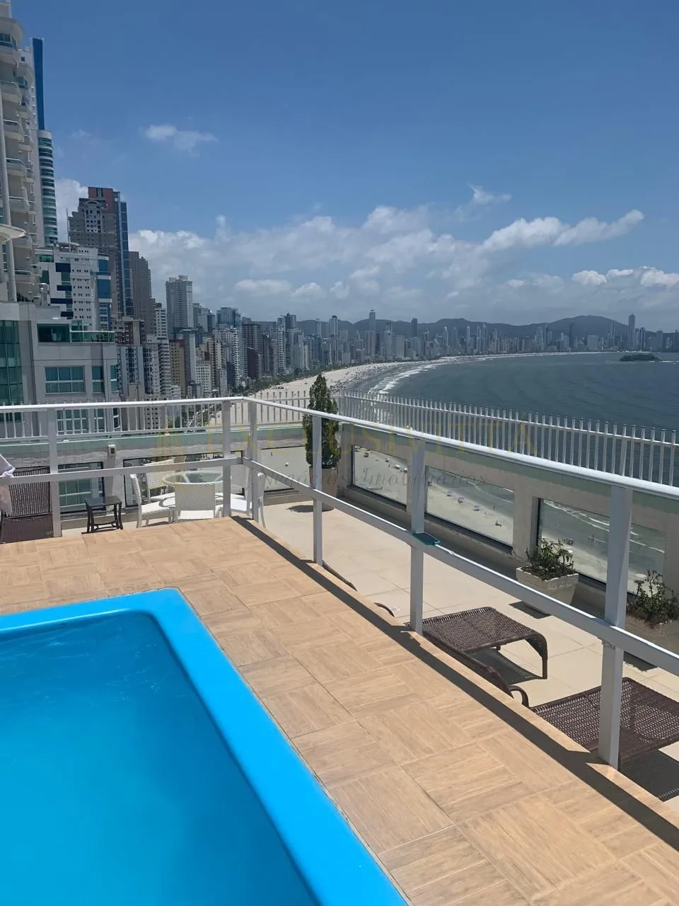 oportunidade beira mar, Apartamento  Atlantica Balneario Camboriu