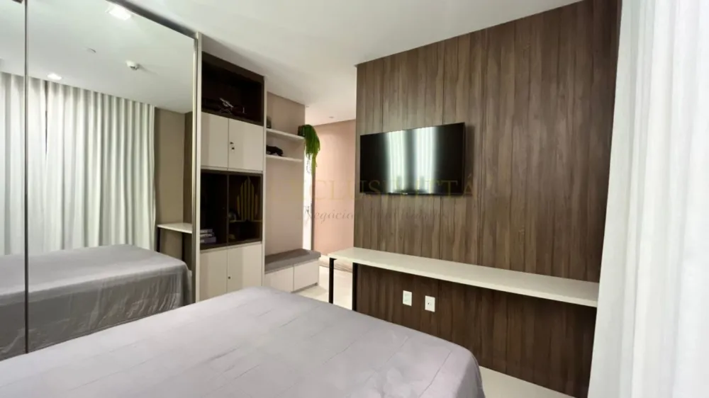 Apartamento ALTO PADRÃO 4 suítes - Locação Anual no Centro em Balneário Camboriú
