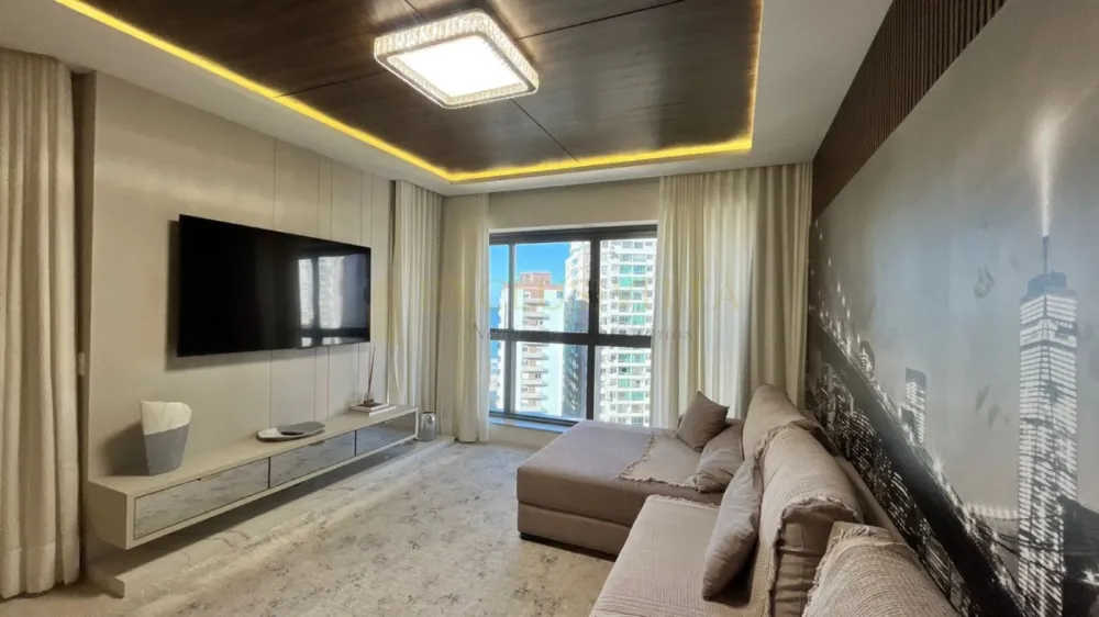 Apartamento ALTO PADRÃO 4 suítes - Locação Anual no Centro em Balneário Camboriú