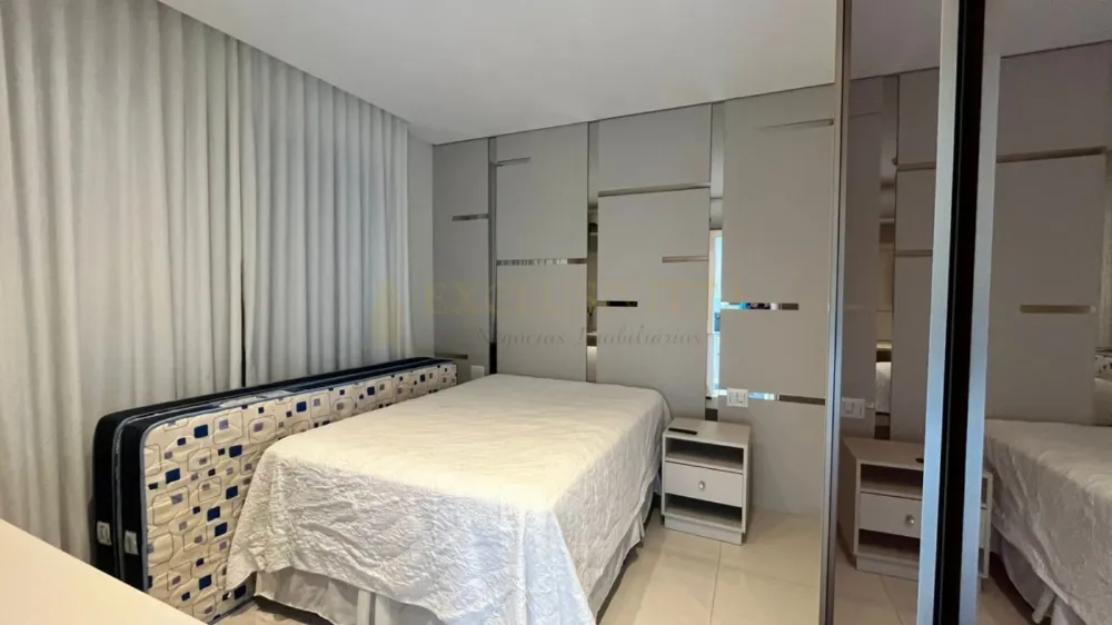 Apartamento ALTO PADRÃO 4 suítes - Locação Anual no Centro em Balneário Camboriú