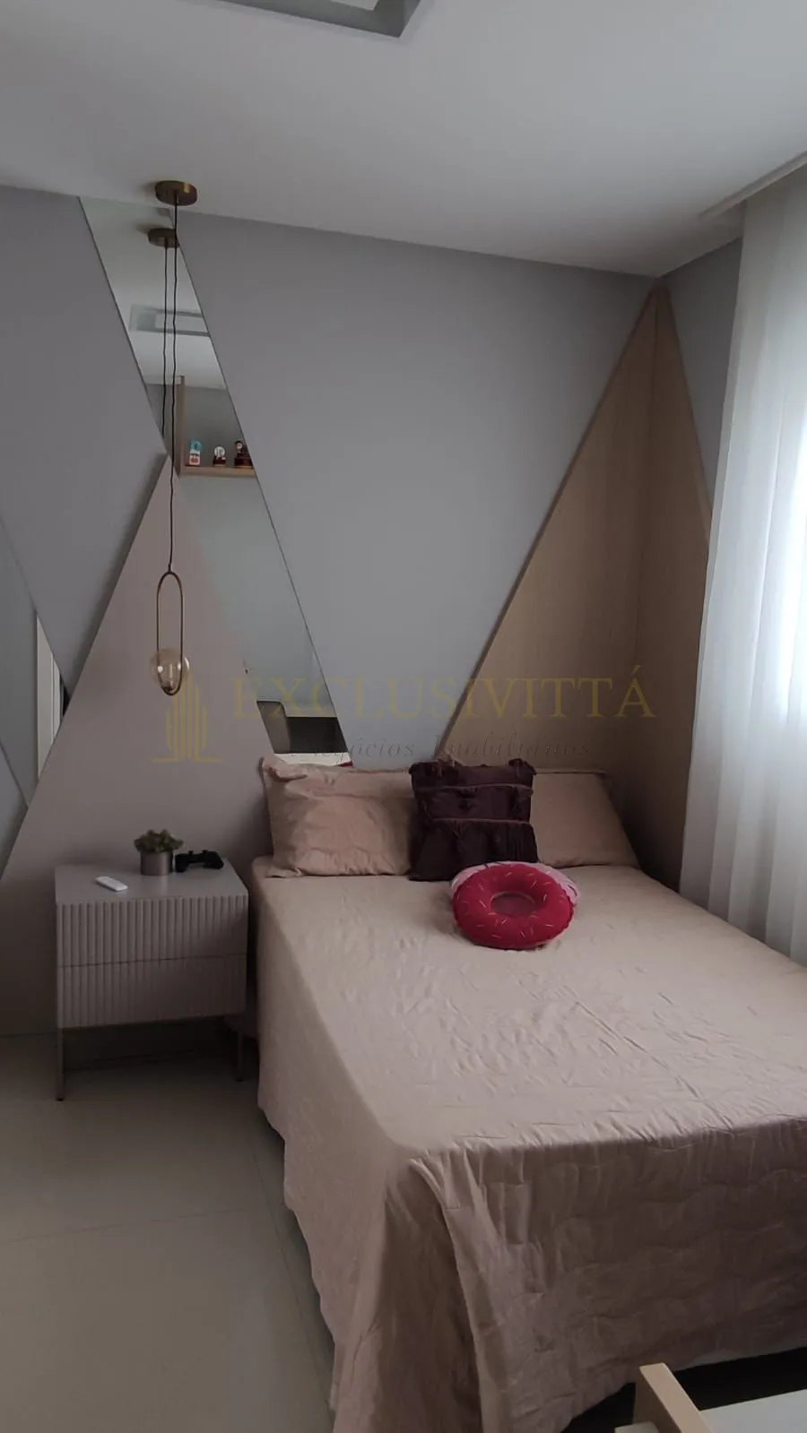 Lindo Apartamento com 4 suítes para Venda no bairro Pioneiros em Balneário Camboriú