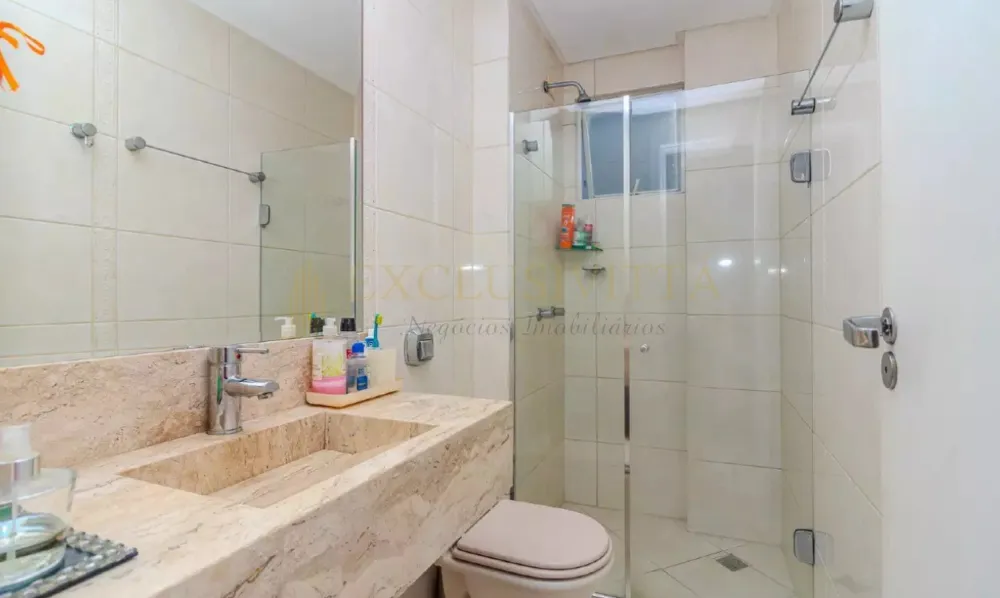 Apartamento mobiliado a 50 metros da Avenida Brasil