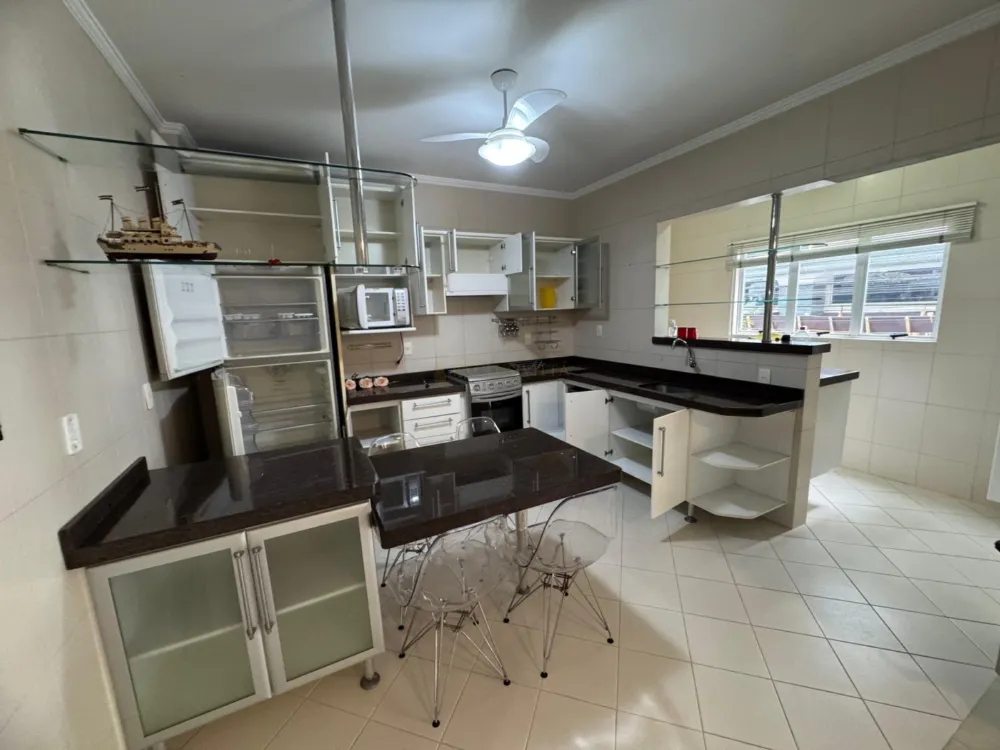 Apartamento Garden à Venda no Centro de Balneário Camboriú