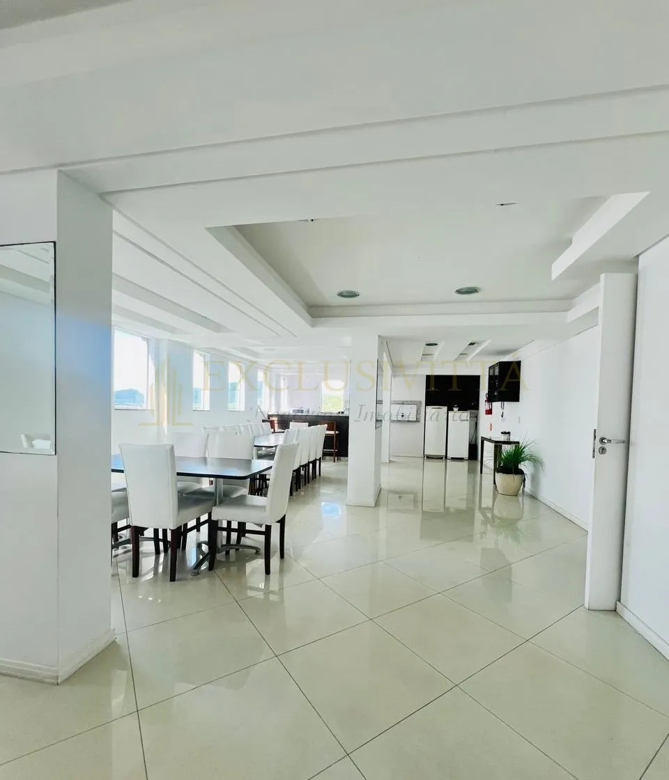Apartamento exclusivo na quadra mar – 1 por andar | Vista para o mar e o rio
