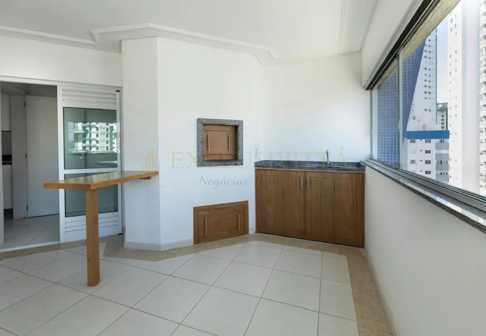 Apartamento 2 suítes para VENDA no bairro Centro em Balneário Camboriú!
