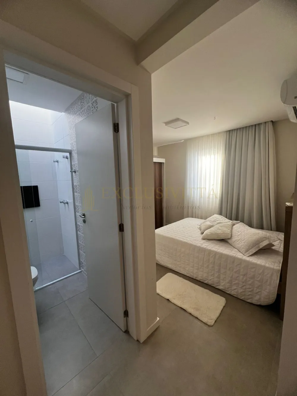 Linda Casa no  Condomínio Calêdonia