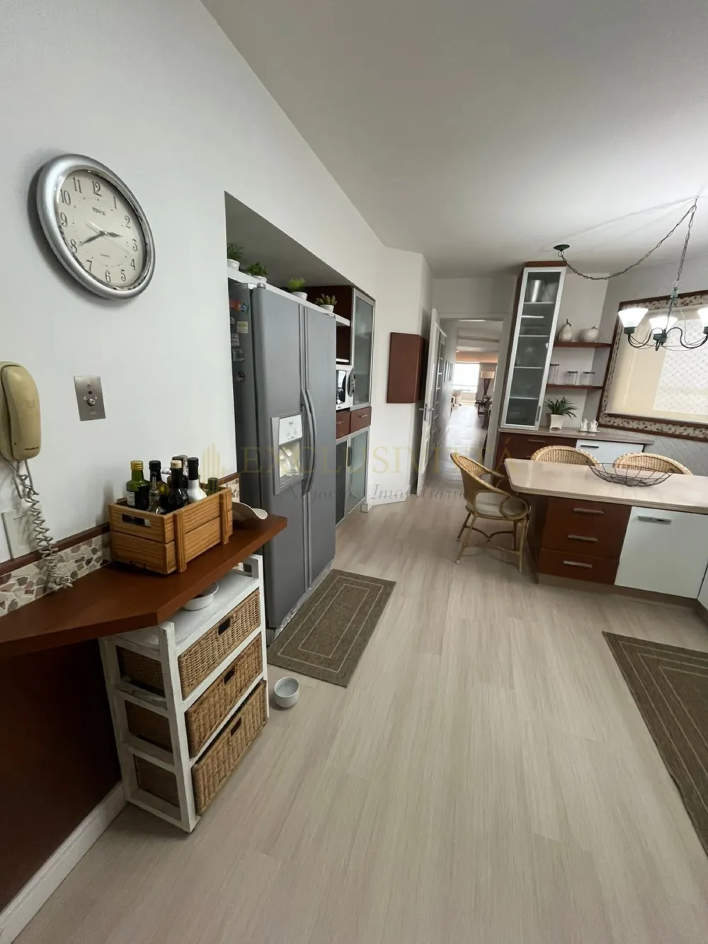 Apartamento 3 suítes para Locação Anual no bairro Centro em Balneário Camboriú