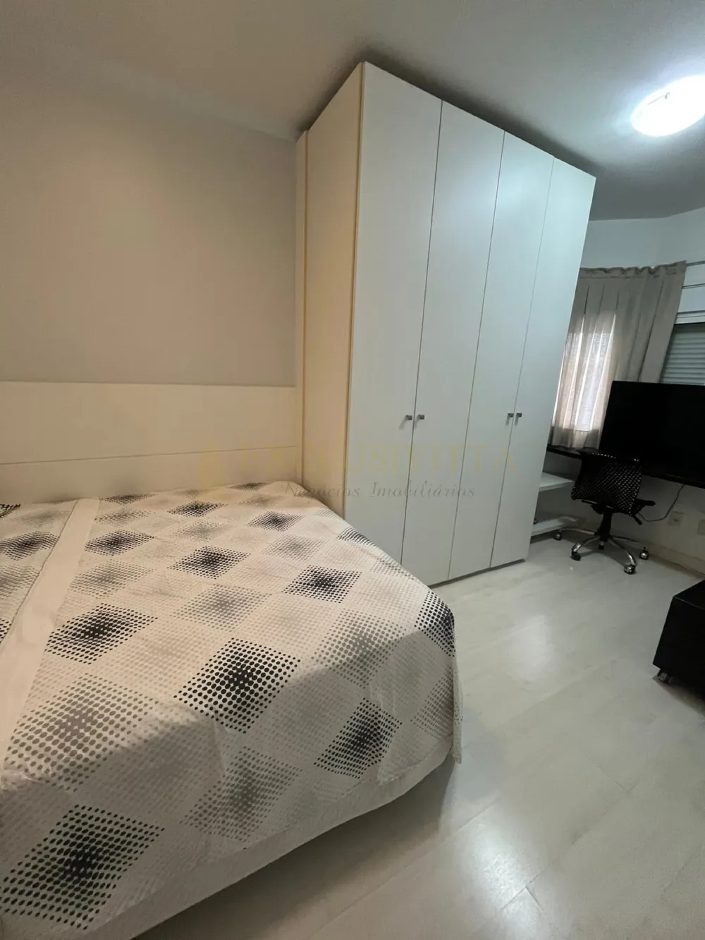 Apartamento 3 suítes para Locação Anual no bairro Centro em Balneário Camboriú