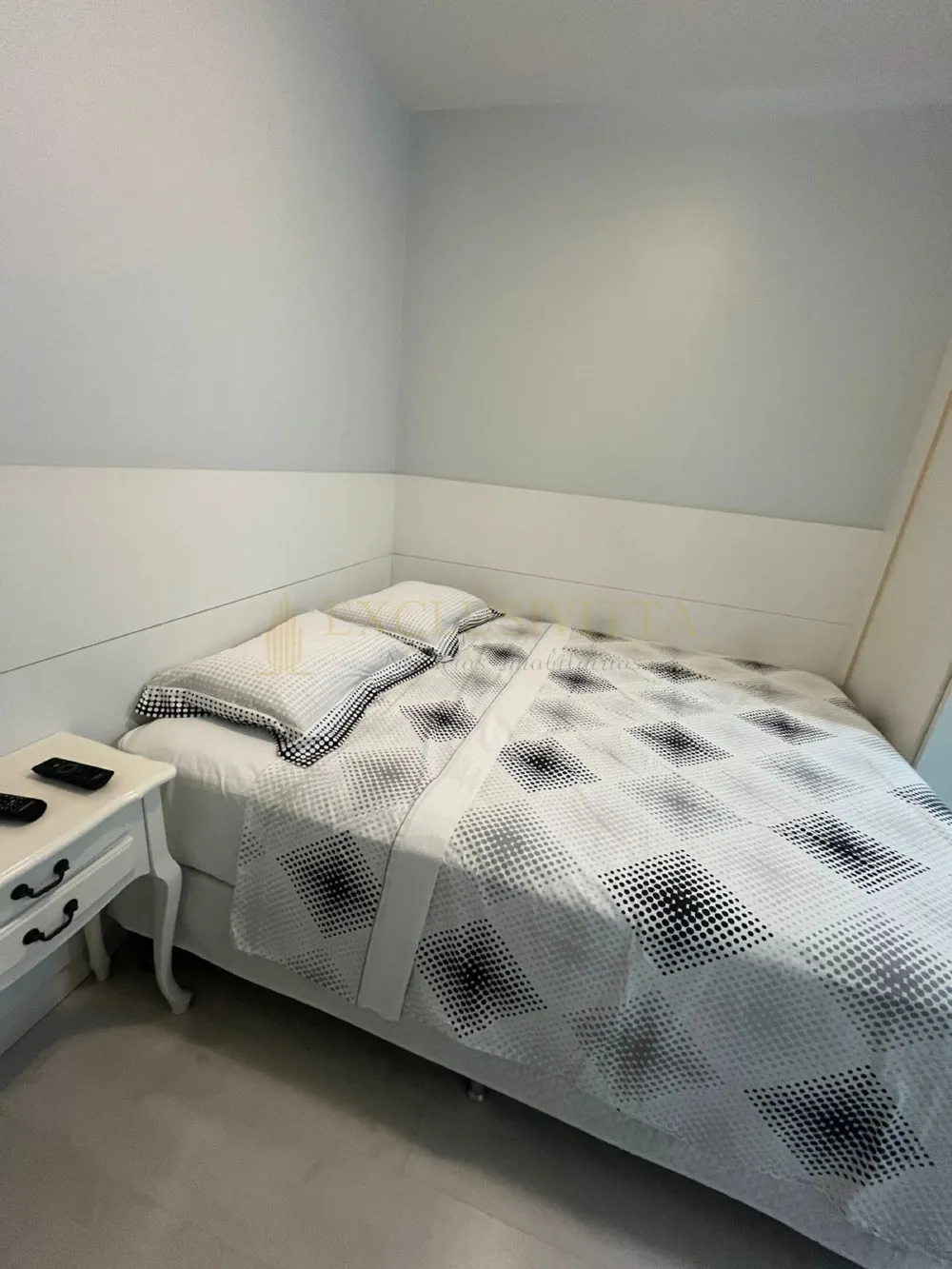 Apartamento 3 suítes para Locação Anual no bairro Centro em Balneário Camboriú