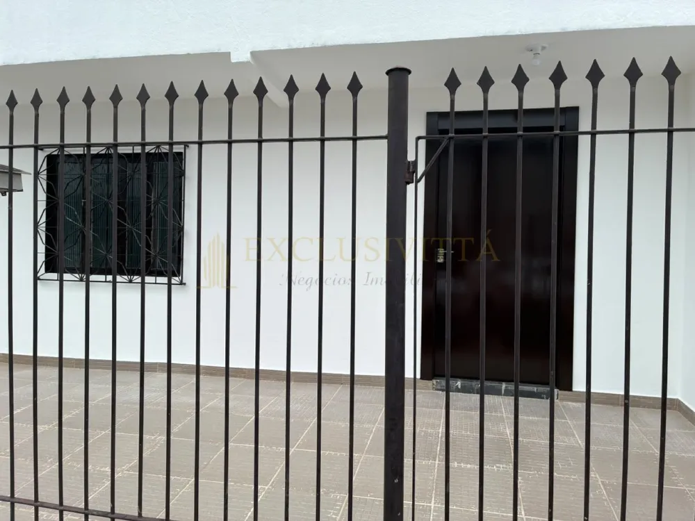 CASA COMERCIAL PARA LOCAÇÃO ANUAL