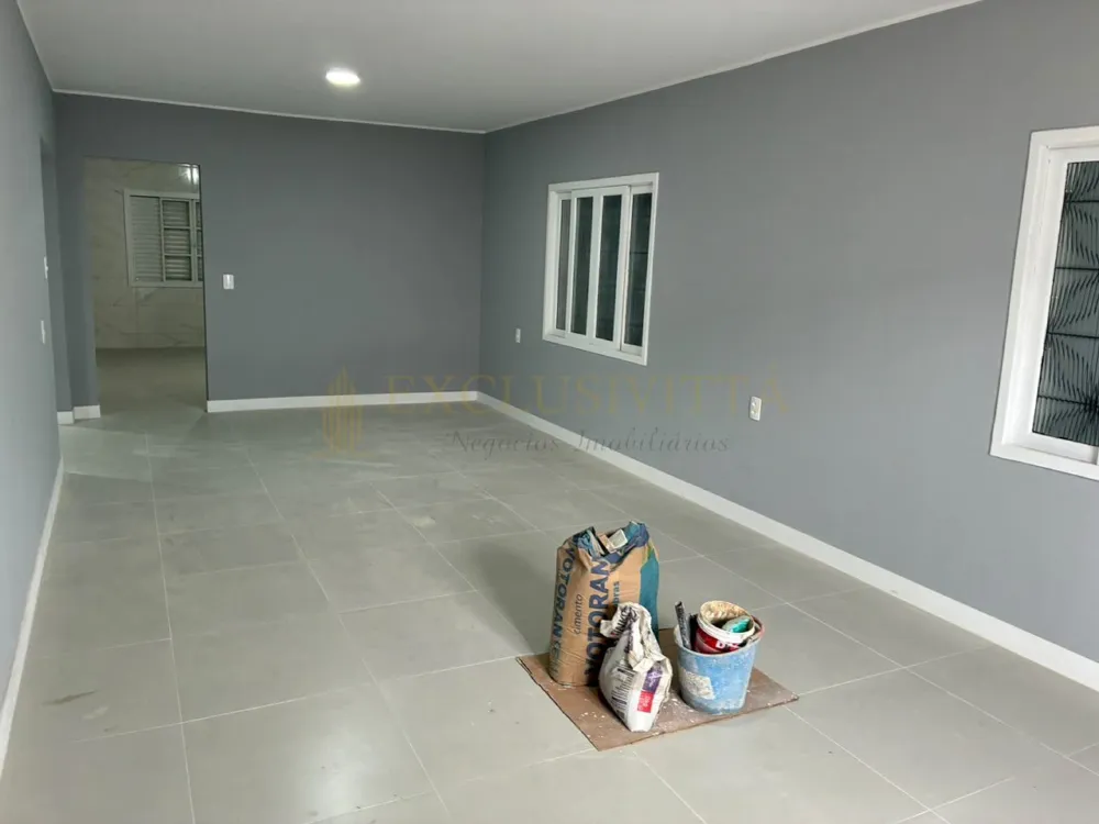 CASA COMERCIAL PARA LOCAÇÃO ANUAL
