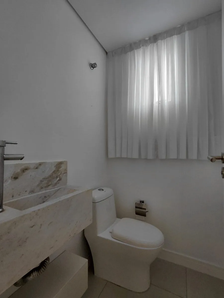 Apartamento 3 quartos para Locação Anual no bairro Centro em Balneário Camboriú
