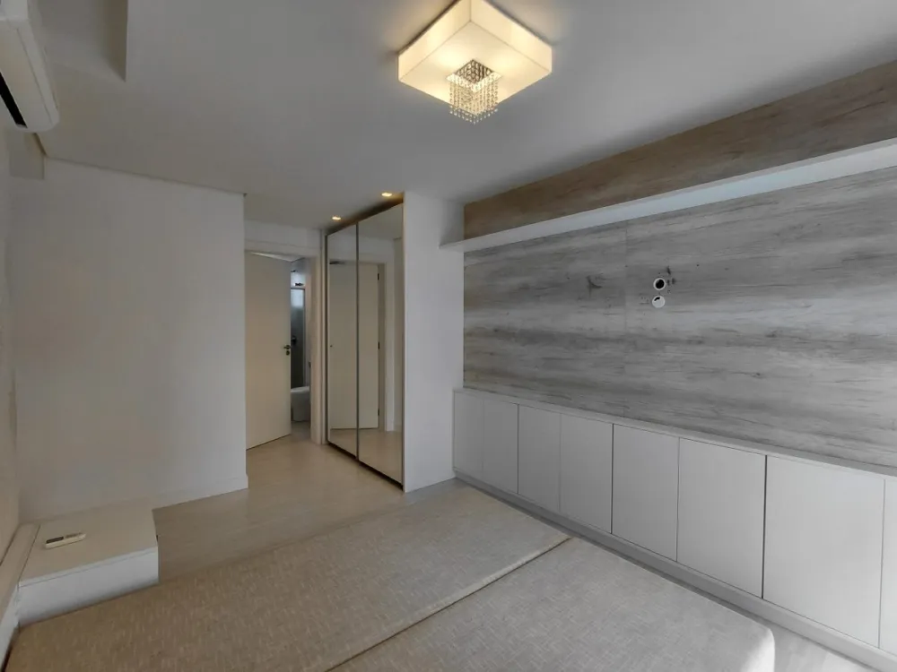 Apartamento 3 quartos para Locação Anual no bairro Centro em Balneário Camboriú