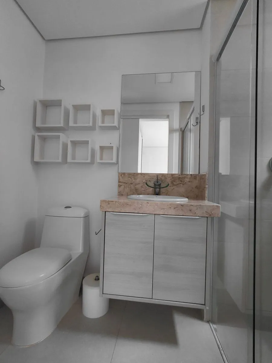 Apartamento 3 quartos para Locação Anual no bairro Centro em Balneário Camboriú