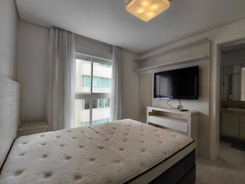 Apartamento 3 quartos para Locação Anual no bairro Centro em Balneário Camboriú