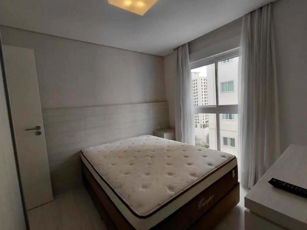 Apartamento 3 quartos para Locação Anual no bairro Centro em Balneário Camboriú