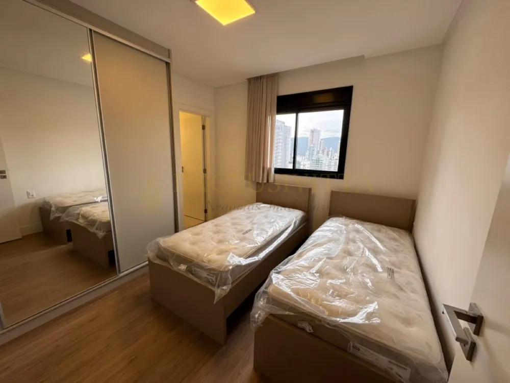 Apartamento 3 quartos para Locação Anual no bairro Meia Praia em Itapema