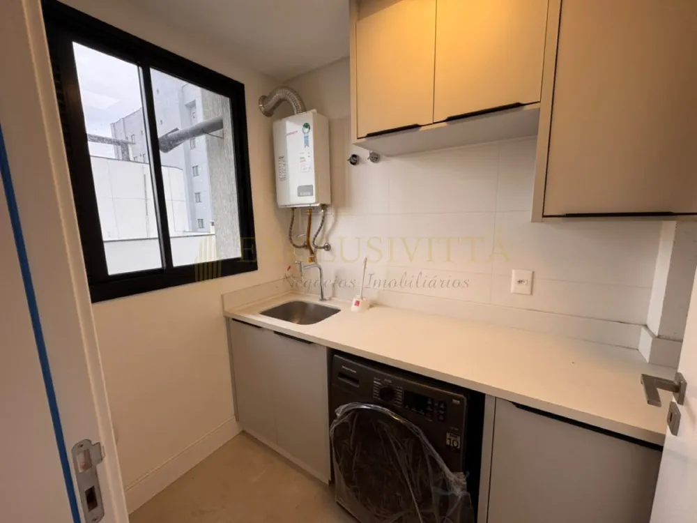 Apartamento 3 quartos para Locação Anual no bairro Meia Praia em Itapema