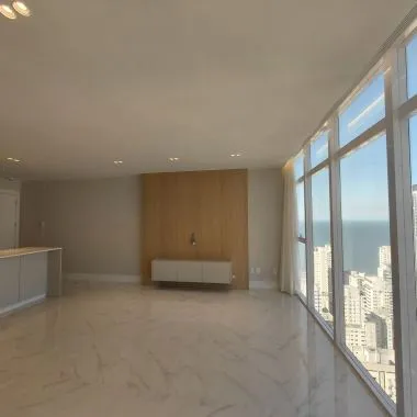 Apartamento 3 suítes para Locação Anual no bairro Centro em Balneário Camboriú