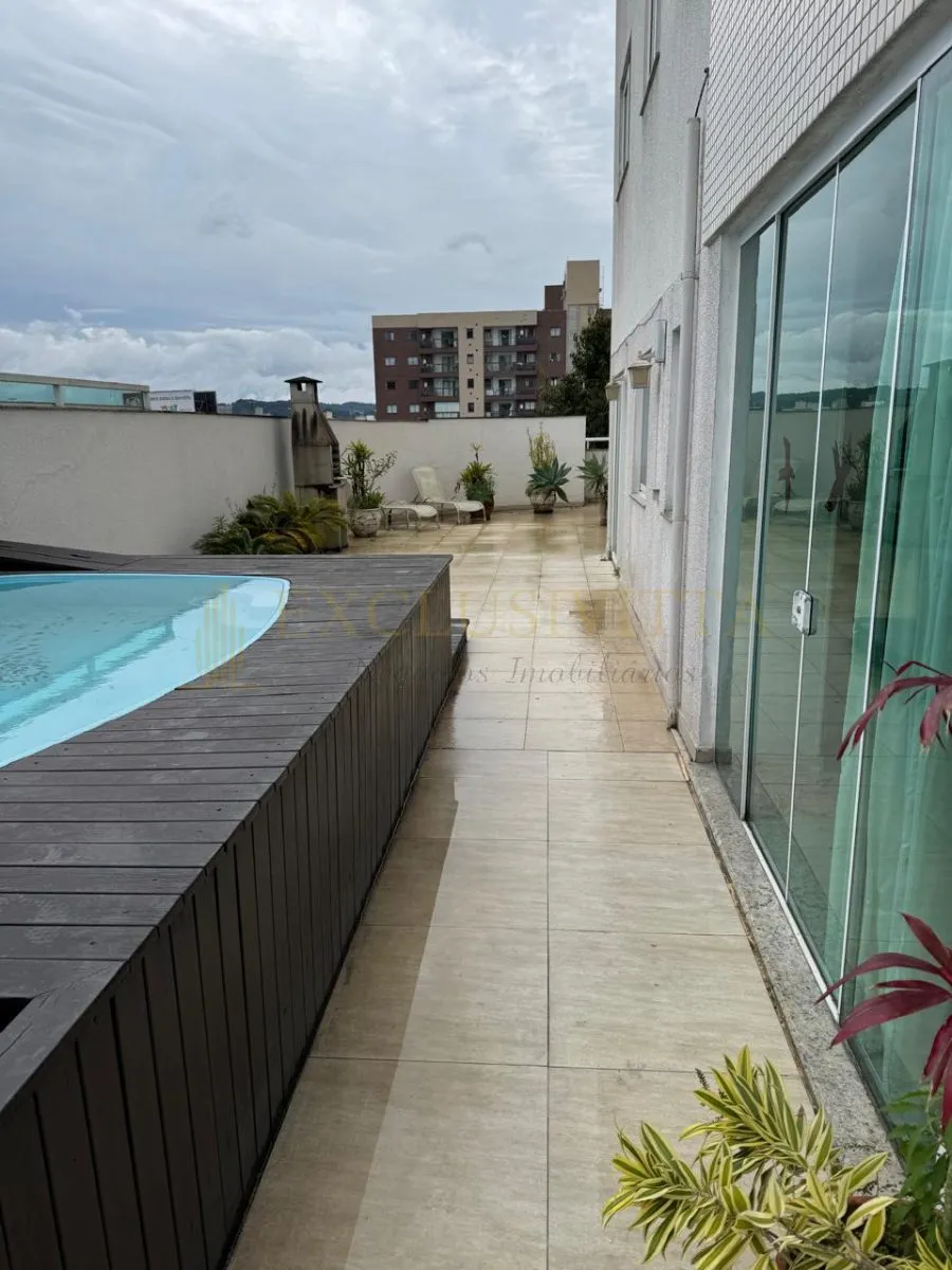 Apartamento 2 suítes para Venda no bairro Centro em Balneário Camboriú