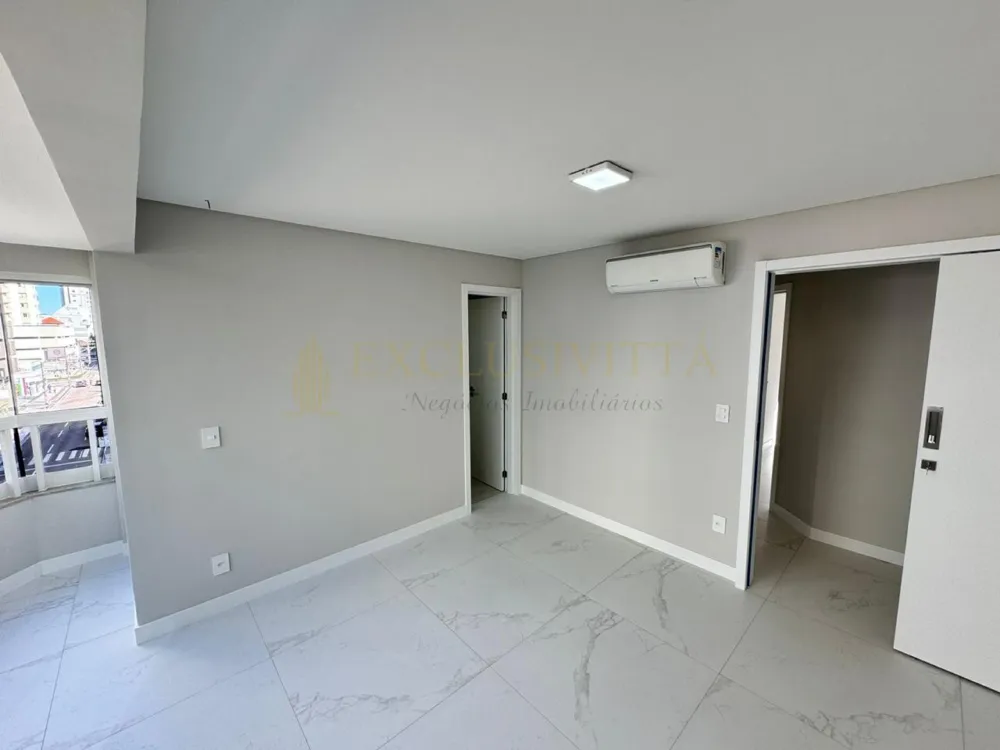 Apartamento 3 quartos para Venda na Avenida Alvin Bauer