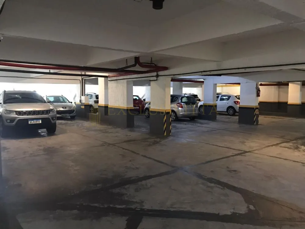 Apartamento com 3 quartos sendo uma suíte a venda na Avenida Atlântica