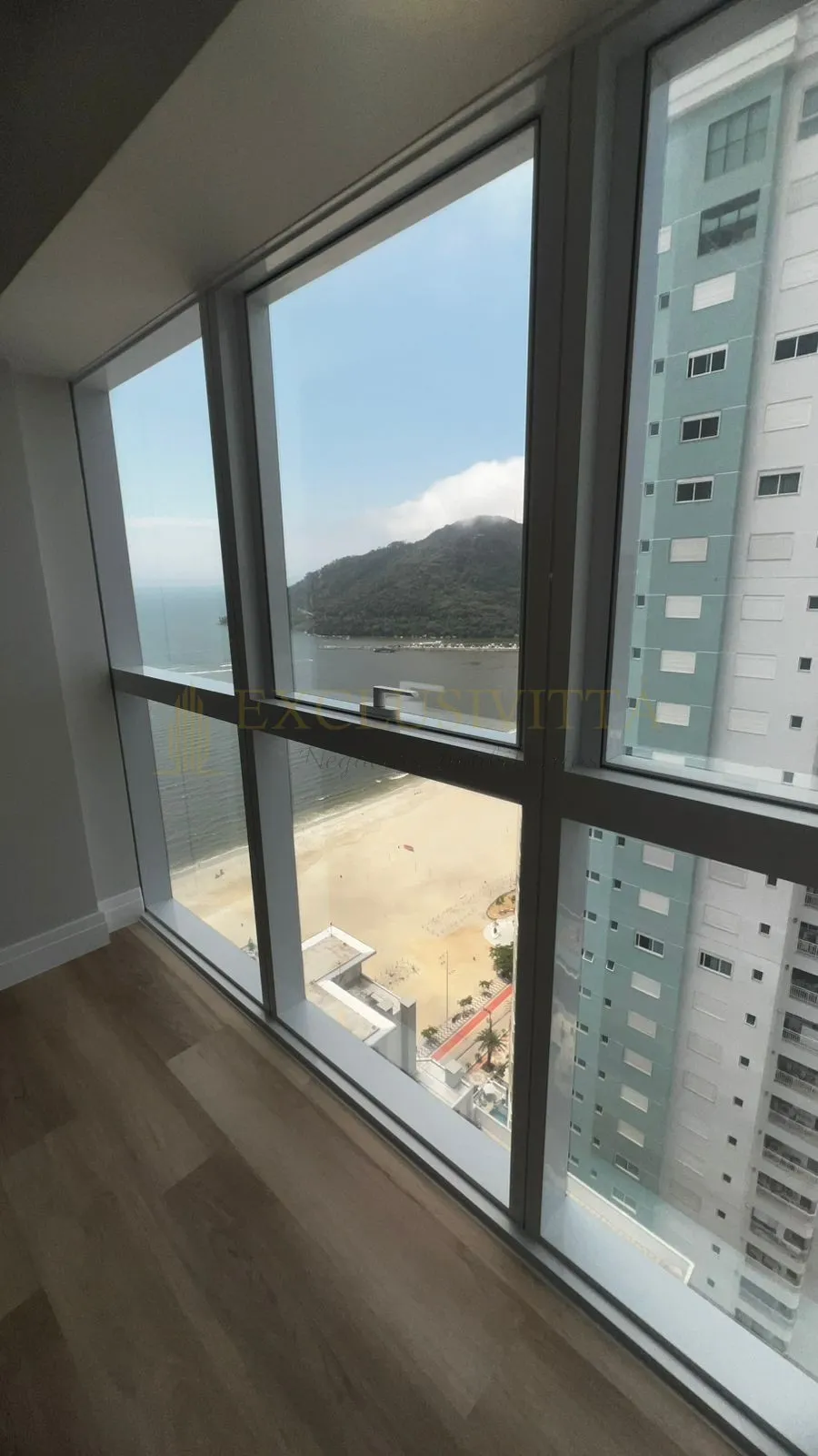 FRENTE MAR com uma vista deslumbrante!
