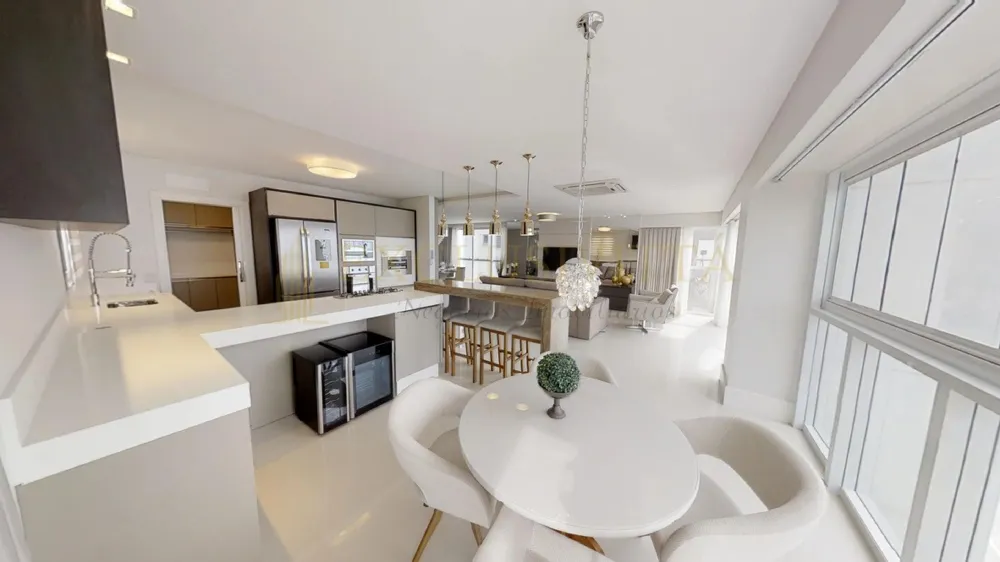 Apartamento pronto para morar na FRENTE MAR, simplesmente MARAVILHOSO!