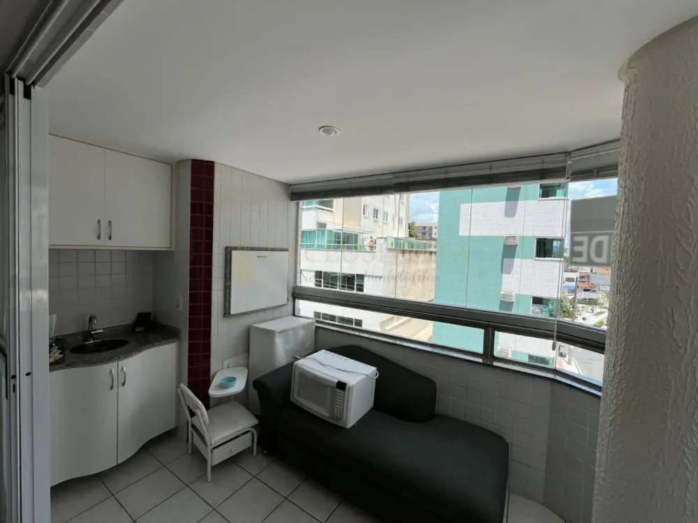 Apartamento Semimobiliado à Venda Conforto e Tranquilidade a 700 Metros da Praia!
