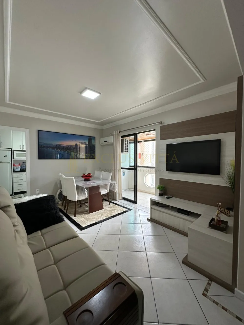 Apartamento 2 quartos para Venda no bairro Centro em Balneário Camboriú