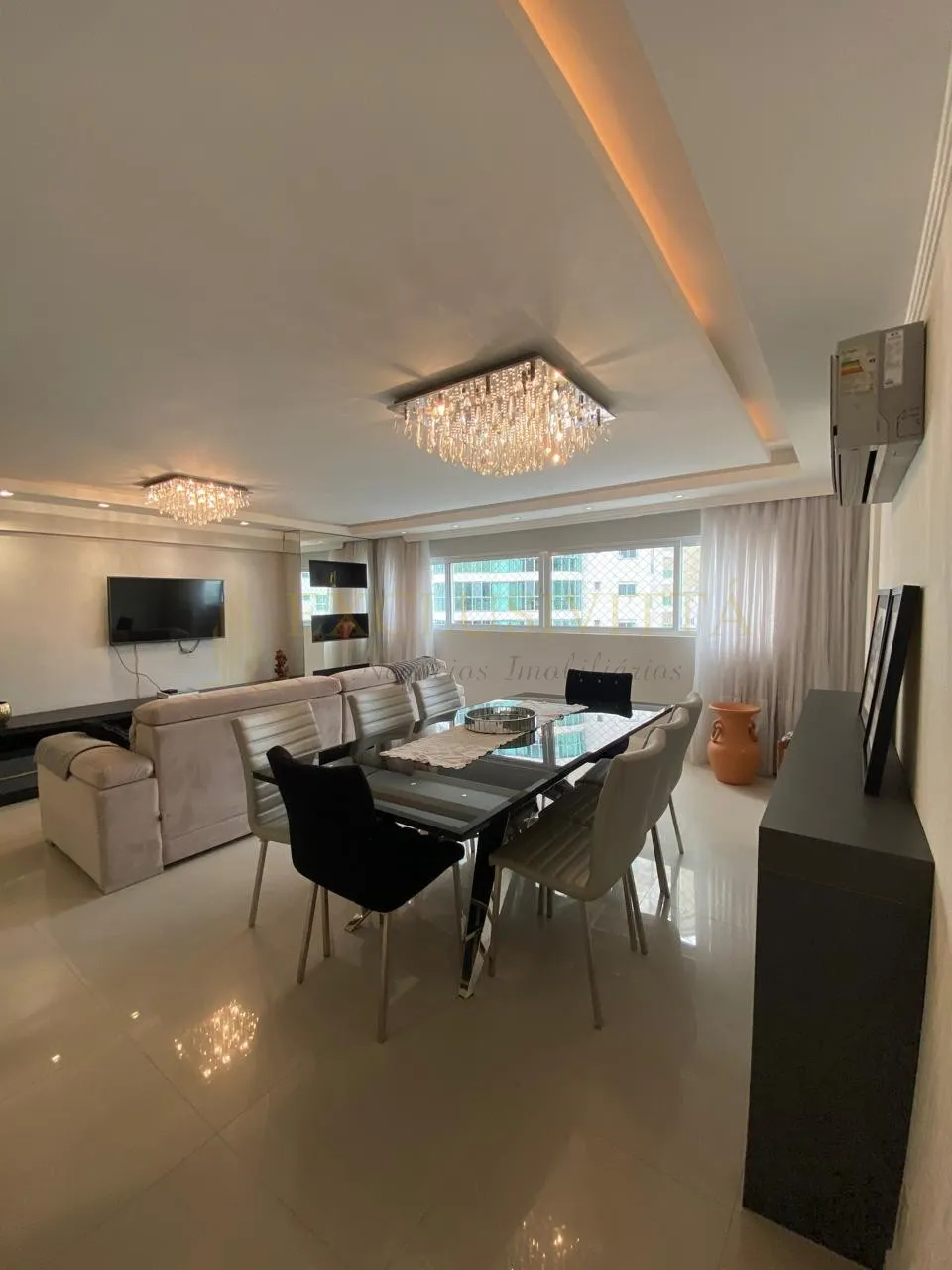Um Aconchegante Apartamento no Centro de BC