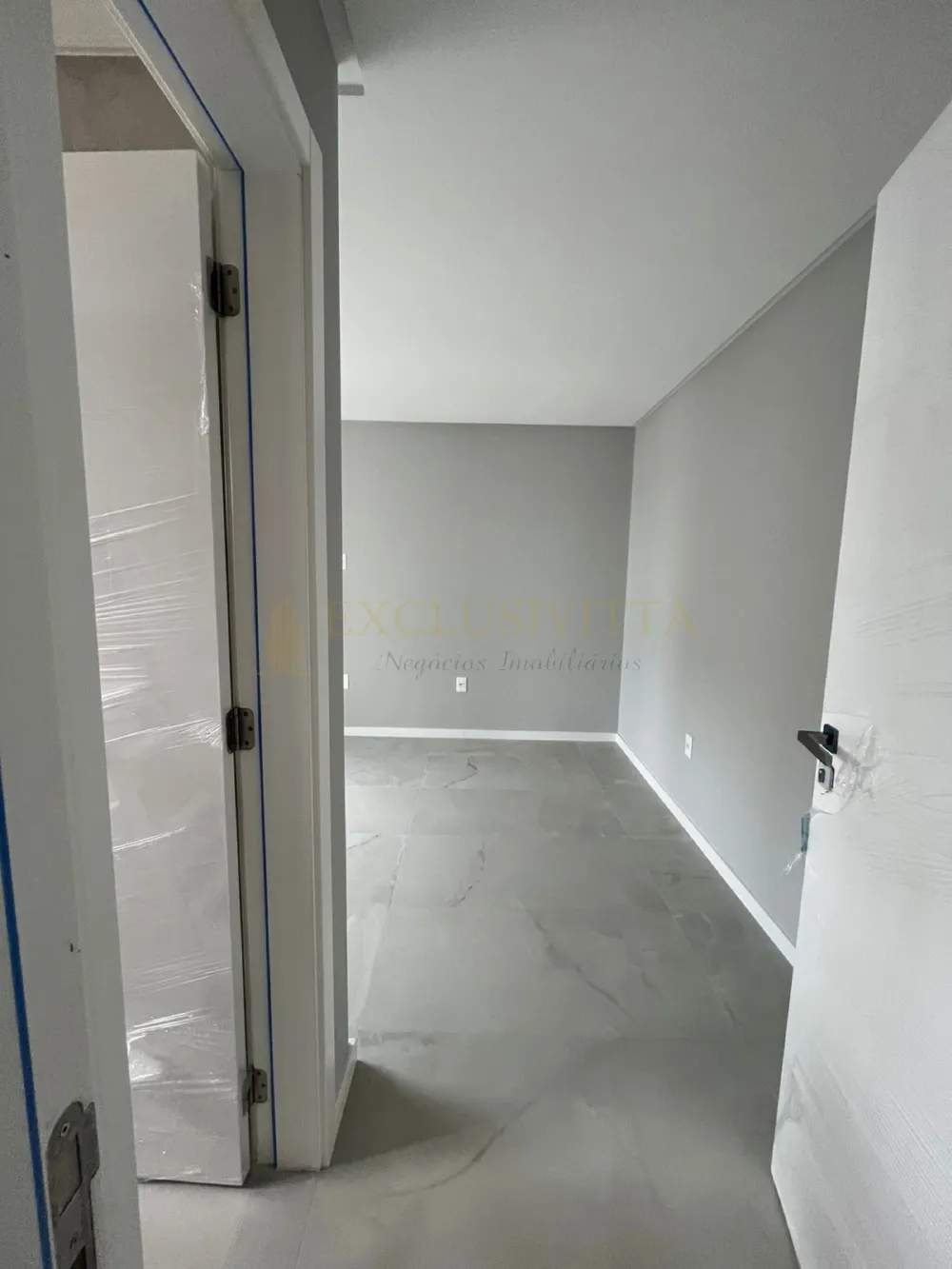 Apartamento 3 suítes para Venda no bairro Centro em Balneário Camboriú