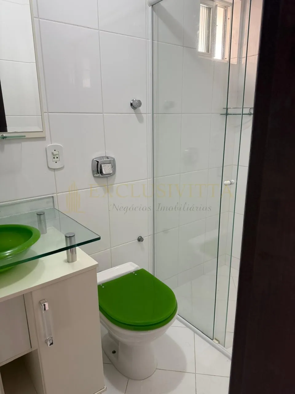 Apartamento com dois quartos em ótima localizaçao