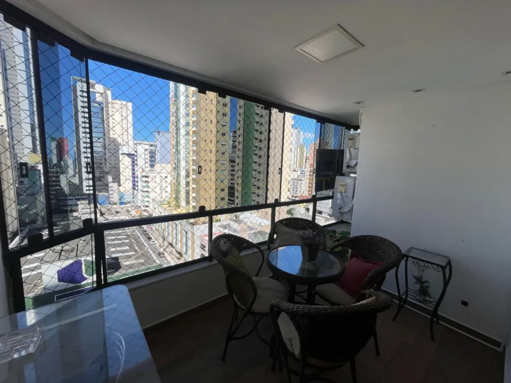 Apartamento 3 quartos para Venda próximo da Avenida Brasil em Balneário Camboriú