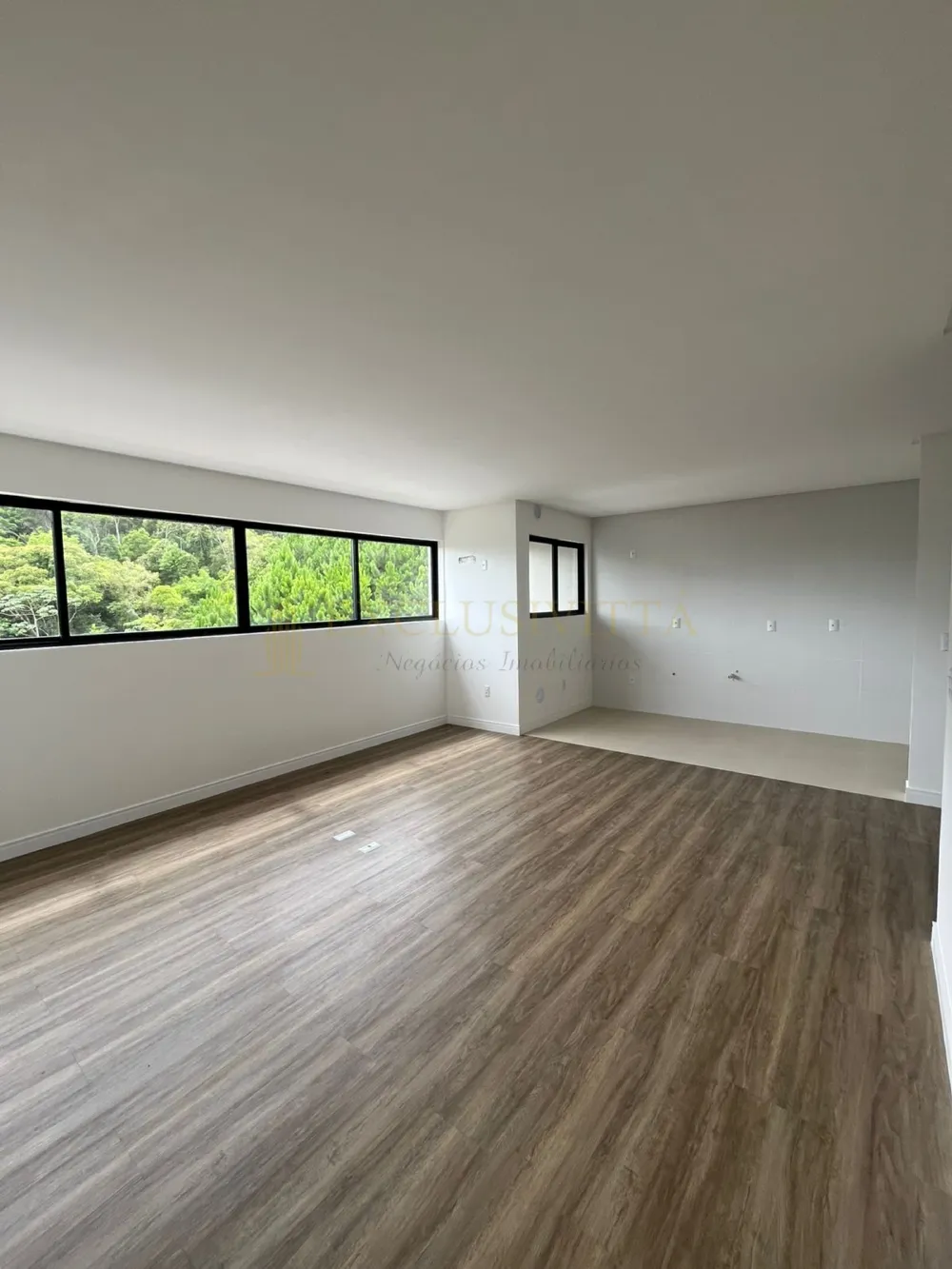 LOFT para Venda no bairro São Francisco de Assis em Camboriú!