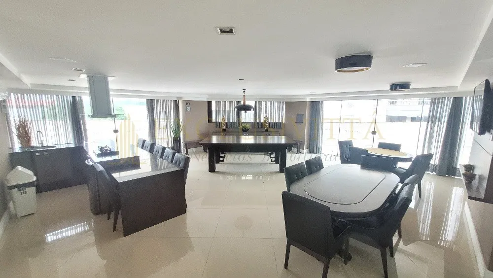Apartamento QUADRA MAR a venda na Barra Sul de Balneário Camboriú