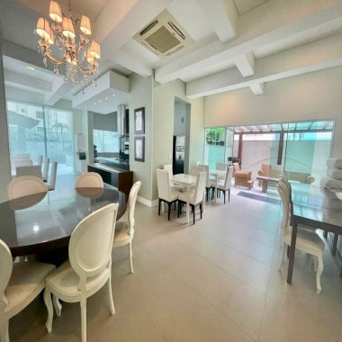 Apartamento Mobiliado e Equipado - Vista Mar