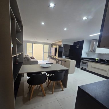 Apartamento 2 quartos para Locação Anual no bairro Nações em Balneario Camboriu