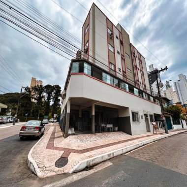 Apartamento 1 quarto para Venda no bairro Pioneiros em Balneário Camboriú